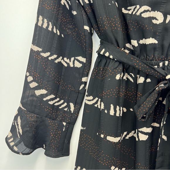 Cupcakes & Cashmere Ella Patchwork Midi Wrap Dress Large Zebra Stripes Pattern - Picture 7 of 12